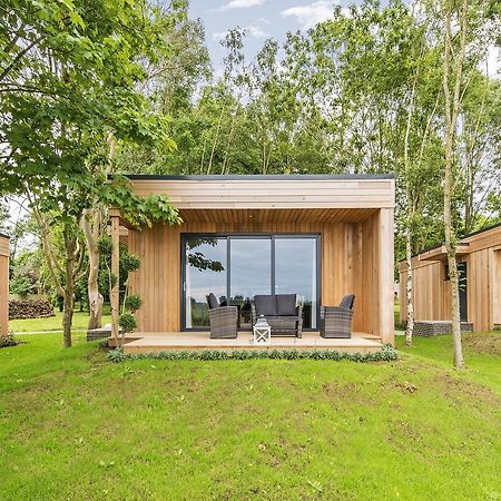 Tinwood Estate Vineyard Lodges Chichester Exteriör bild